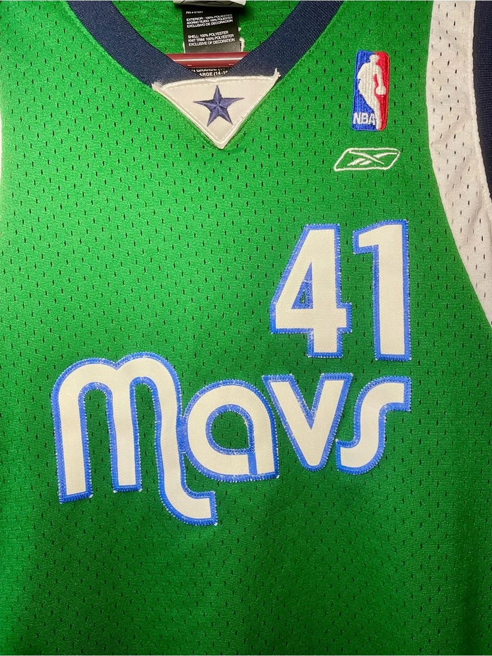 Reebok NBA Dallas Mavericks #41 Dirk Nowitzki Jersey Boys Large Green Y2K VTG